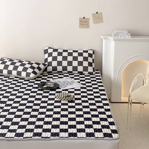 Checkerboard Latex Ice Silk Bedding Fitted Sheet Mattress Cover